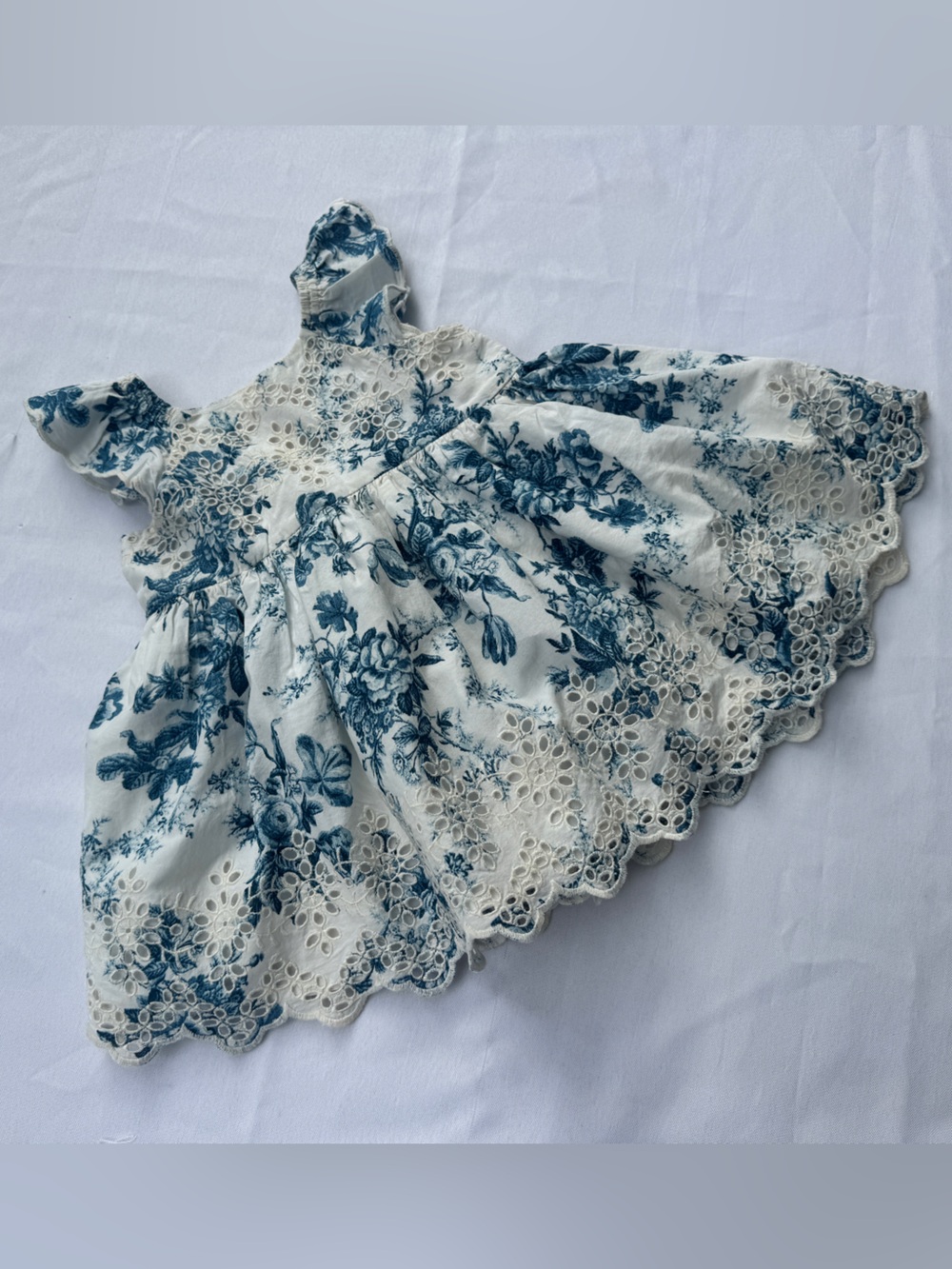 GAP White Dress with Blue Floral Eyelet & Cream Knit Cardigan 12-18 months
